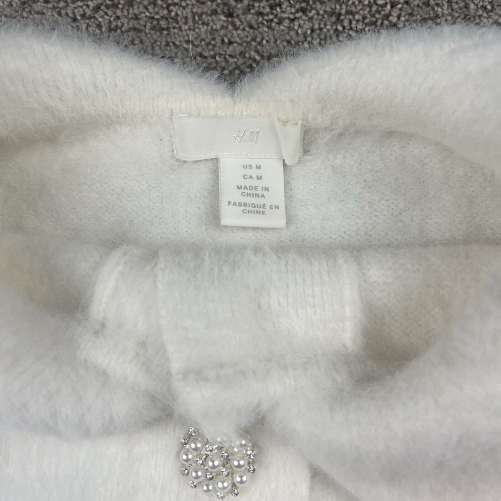 H&M Fuzzy Pearl Short Sleeve Collar Oversized Christmas Sweater Women's Size M - Picture 8 of 16